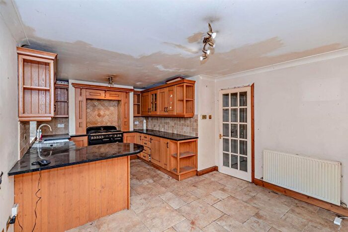 4 Bedroom Terraced House For Sale In Back Lane, Sowerby, YO7