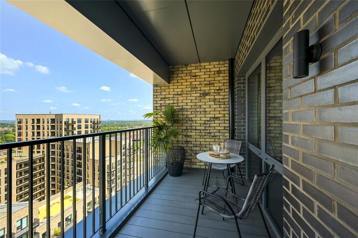 2 Bedroom Flat To Rent In Uncle Southall, Merrick Road, Southall, Middlesex, UB2