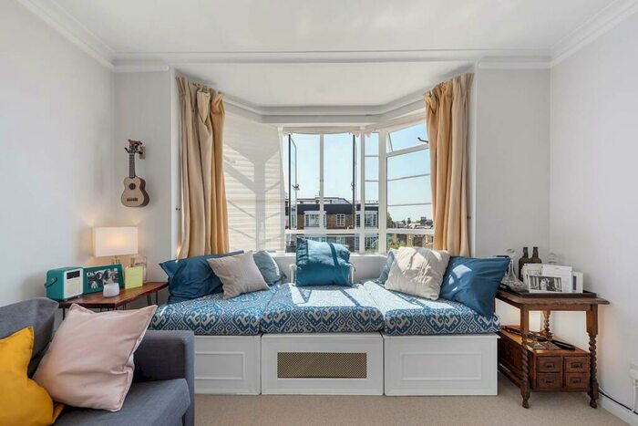 1 Bedroom Flat To Rent In Nightingale Lane, , Clapham, London, SW12