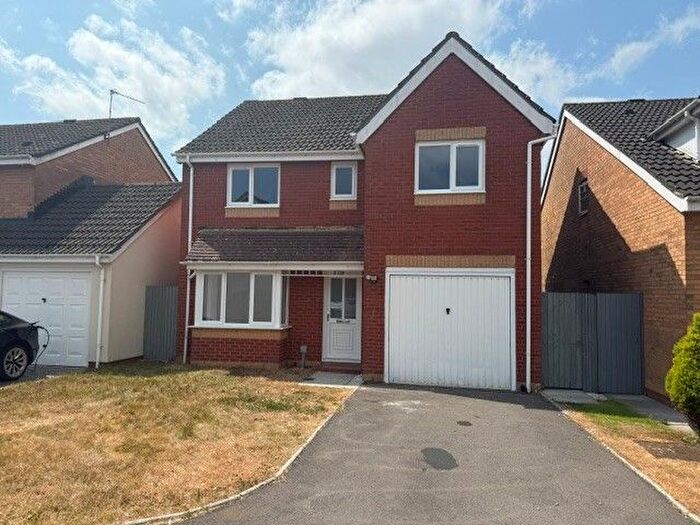 4 Bedroom Property To Rent In Clos Avro, Cardiff, CF24