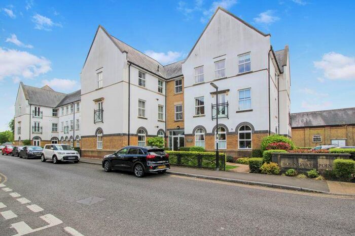 2 Bedroom Retirement Property For Sale In The Village, Caterham, CR3