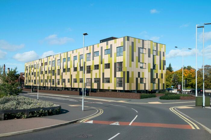 2 Bedroom Flat To Rent In Chapel Ash, City Centre, Wolverhampton, WV3