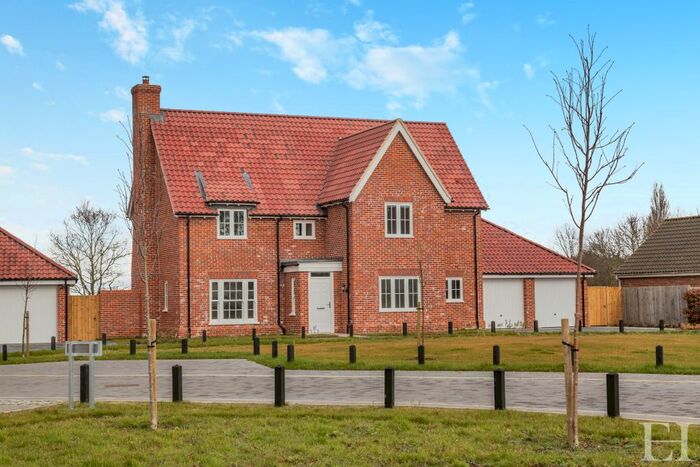 5 Bedroom Detached House For Sale In Greenside, Darsham, Saxmundham, IP17
