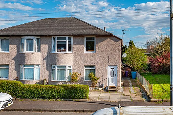 3 Bedroom Flat For Sale In Curtis Avenue, Glasgow, G44