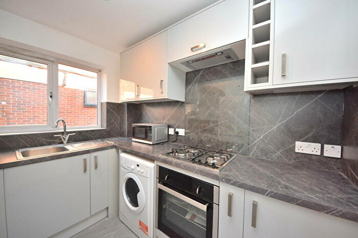 1 Bedroom Flat To Rent In Bramley House, Cranbrook Road, Essex, IG2