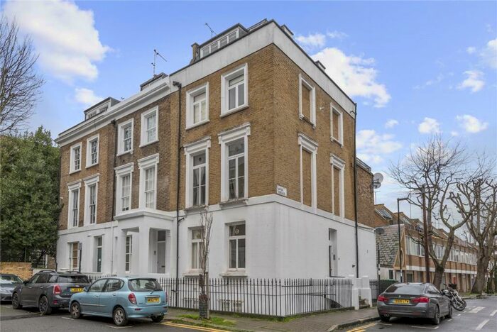 2 Bedroom Apartment To Rent In Almeida Street, London, Islington, N1