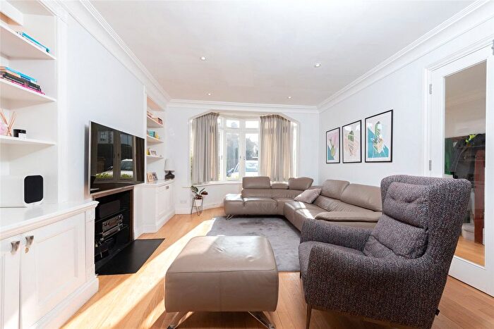 4 Bedroom Terraced House To Rent In Sispara Gardens, London, SW18