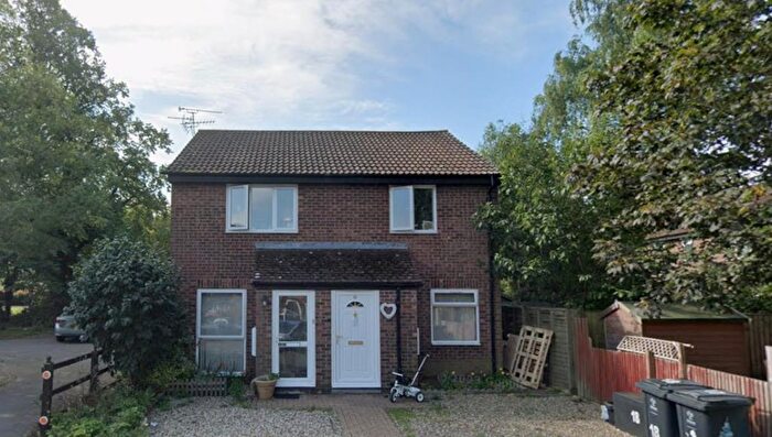 2 Bedroom Maisonette To Rent In Littlecote Close, Westlea, SN5