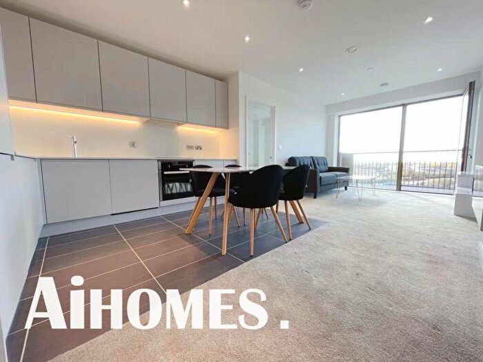 2 Bedroom Apartment To Rent In Local Crescent, Hulme Street, Salford, M5