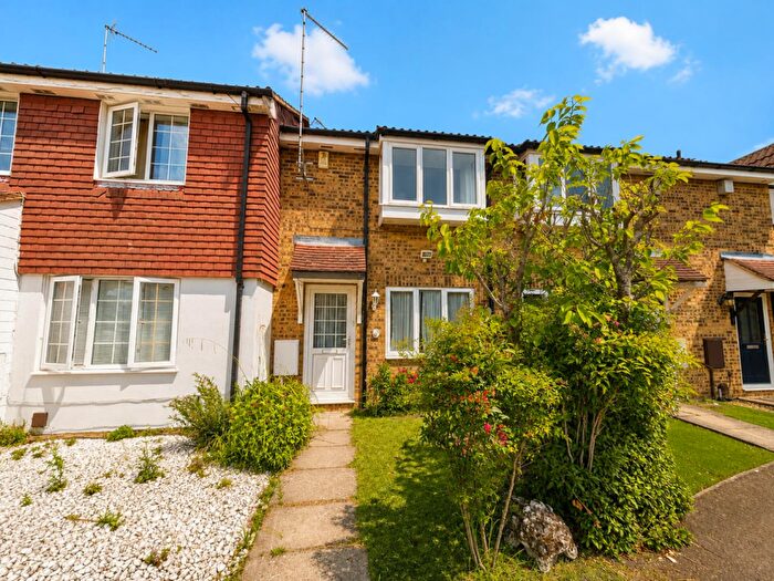 2 Bedroom Terraced House For Sale In Dore Close, The Maltings, Northampton, NN3