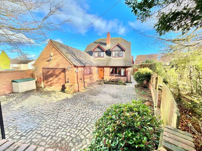 4 Bedroom Detached House For Sale In Doctors Bank, Ashley, TF9