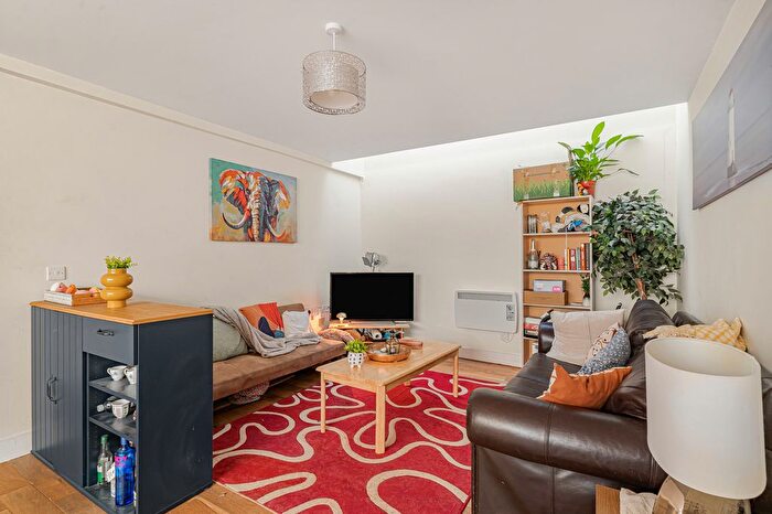 2 Bedroom Flat For Sale In Trinity Gardens, London, SW9