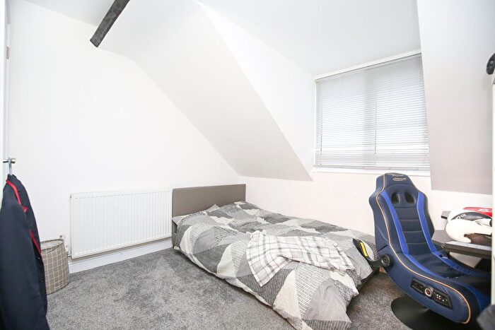 3 Bedroom Terraced House For Sale In Station Street, Atherstone, CV9
