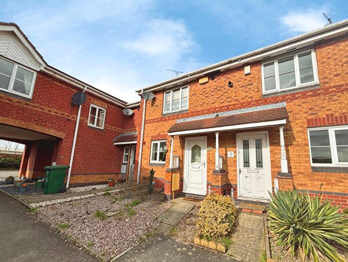 2 Bedroom Terraced House To Rent In Middle Close, Swadlincote, Derbyshire, DE11