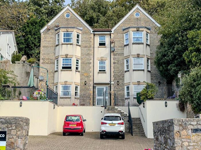 2 Bedroom Flat To Rent In Cecil Road, Weston-super-Mare, North Somerset, BS23