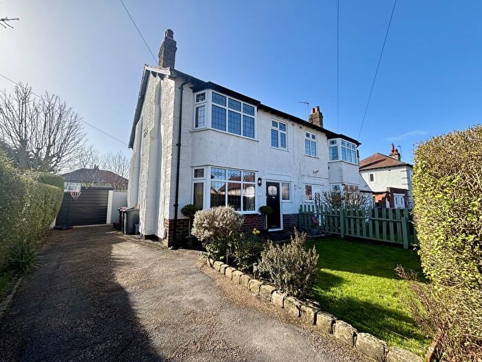 4 Bedroom Semi Detached House For Sale In The Grove, Cleveleys, FY5