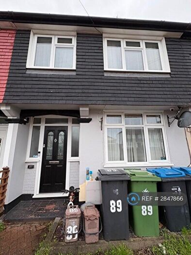 3 Bedroom Terraced House To Rent In Southwood Drive, Surbiton, KT5