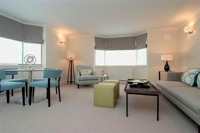 2 Bedroom Flat To Rent In Eccleston Place, Knightsbridge, SW1W