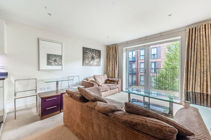 1 Bedroom Flat For Sale In Unwin Way, Harrow, Stanmore, HA7