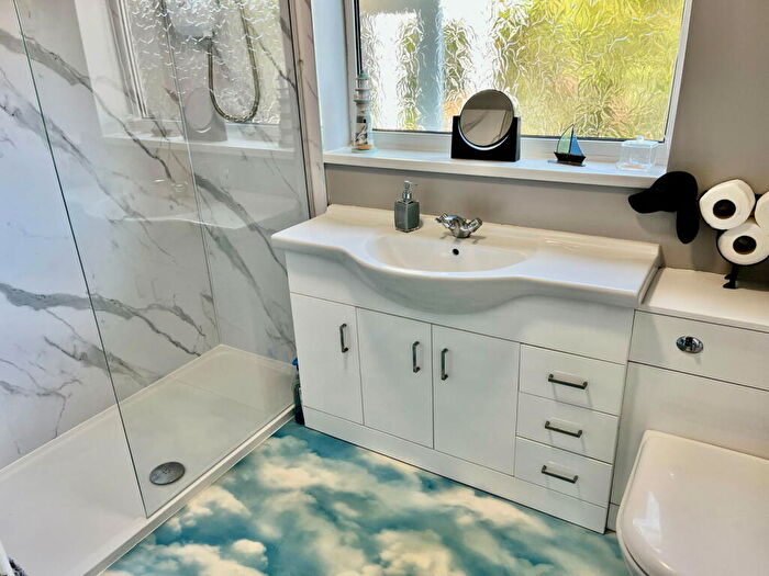 2 Bedroom Detached Bungalow For Sale In Elizabeth Drive, Chapel St. Leonards, Skegness, PE24