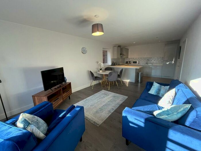 2 Bedroom Apartment To Rent In Tavern House, Wallasey, CH45