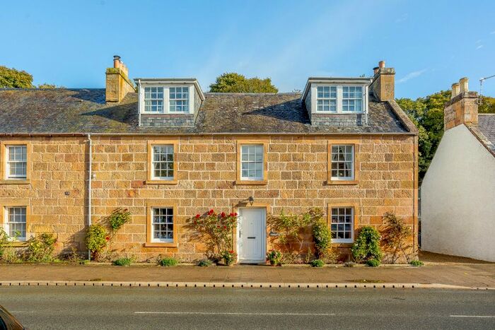 4 Bedroom Semi-Detached House For Sale In Castle Street, Dornoch, IV25