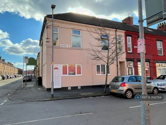 1 Bedroom Flat To Rent In Longsight, Manchester, M12