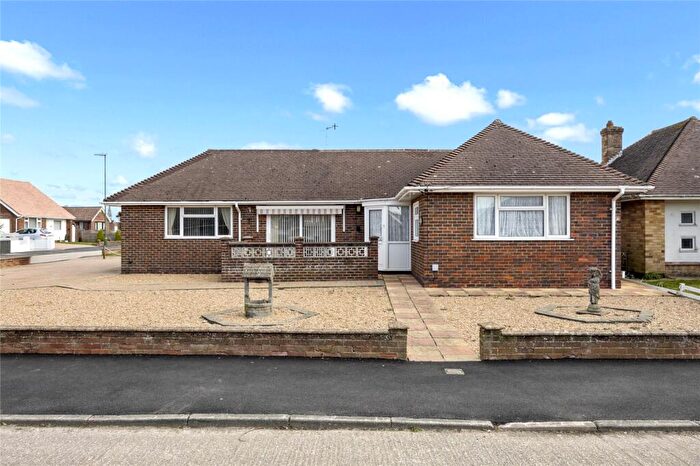 2 Bedroom Bungalow For Sale In Finches Close, Lancing, West Sussex, BN15