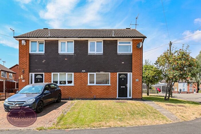 3 Bedroom Semi-Detached House For Sale In Boatmans Close, Ilkeston, DE7