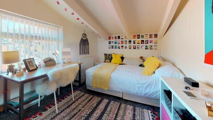 9 Bedroom Terraced House To Rent In Raven Road, Hyde Park, Leeds, LS6