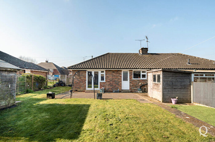 2 Bedroom Bungalow For Sale In Kenilworth Court, Sittingbourne, Kent, ME10