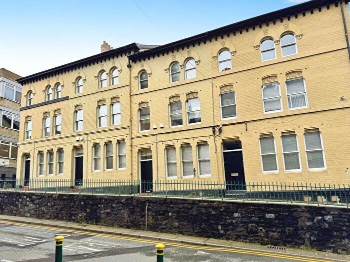 2 Bedroom Flat To Rent In Stow Hill, Newport, NP20