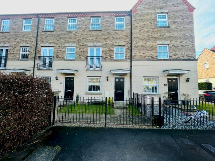 4 Bedroom Town House For Sale In Squirrel Chase, Witham St. Hughs, Lincoln, LN6