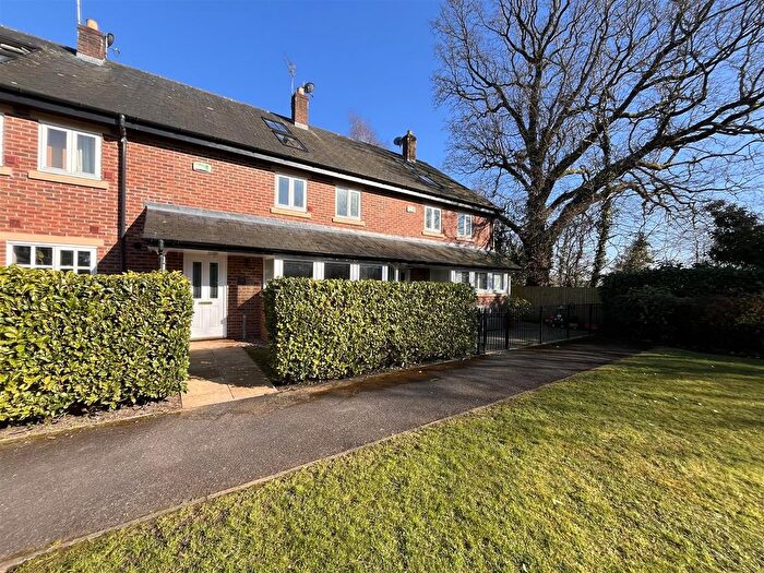 4 Bedroom Mews For Sale In Clarendon Cottages, Station Road, Styal, SK9