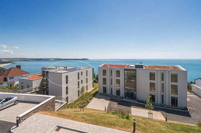 2 Bedroom Flat For Sale In Carlyon Bay, St Austell, PL25