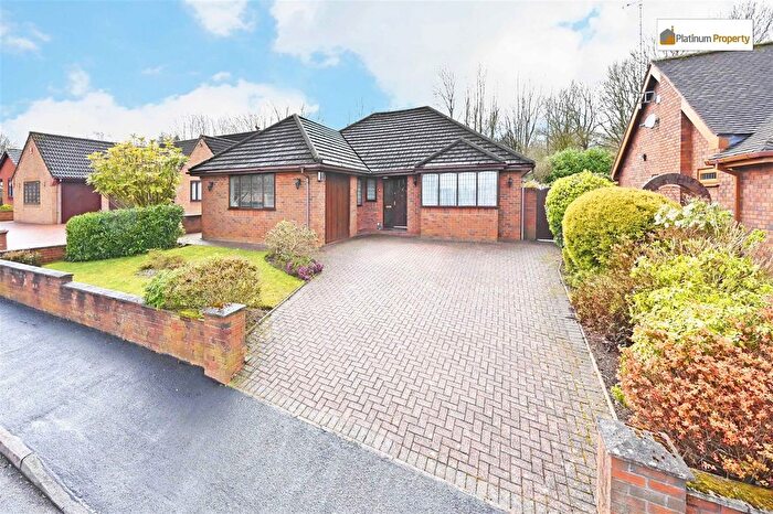 3 Bedroom Detached Bungalow For Sale In Oakhurst Crescent, Meir Park, ST3