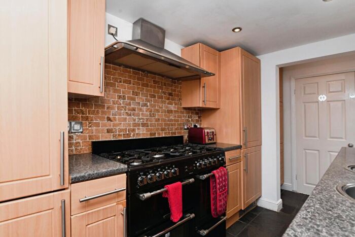 3 Bedroom Terraced House For Sale In Tower Hill, Brentwood, Essex, CM14