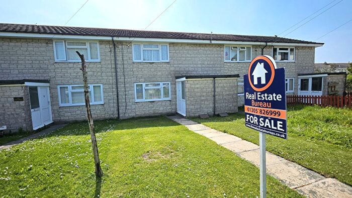 2 Bedroom Terraced House To Rent In Greenways, Portland, DT5