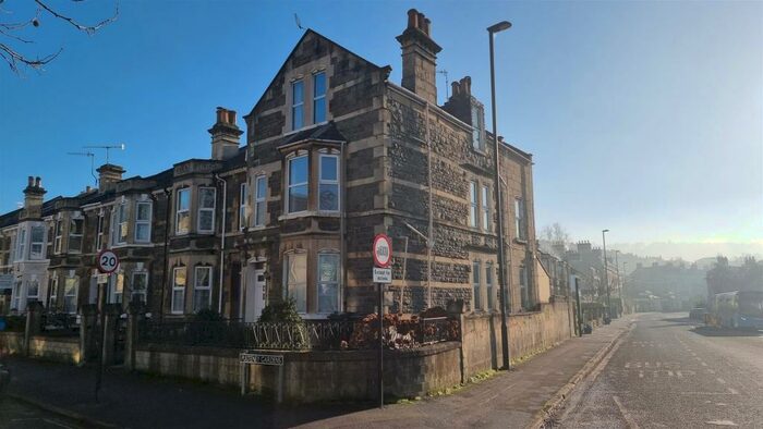 8 Bedroom House To Rent In Pulteney Gardens, Bath, BA2