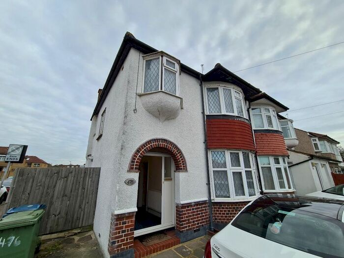 3 Bedroom Semi-Detached House To Rent In Rayners Lane, Pinner, HA5