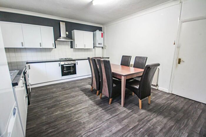 6 Bedroom Property To Rent In Somerley Road, Bournemouth, BH9