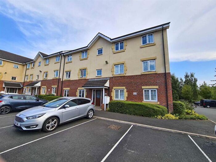 2 Bedroom Apartment For Sale In Kings Vale, Wallsend, NE28
