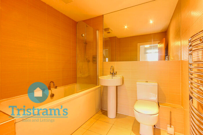 2 Bedroom Apartment To Rent In Cavendish House, Park Terrace, NG1