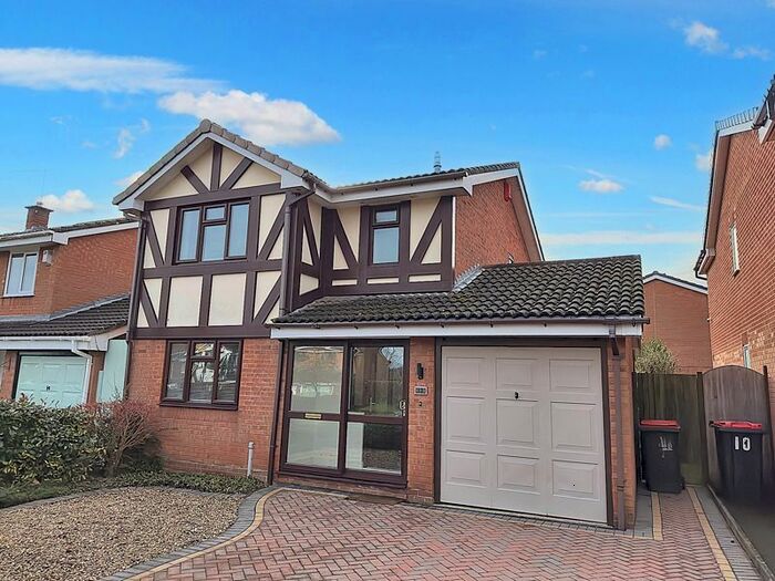 3 Bedroom Property For Sale In Lake End Drive, Holmer Lake, Telford, TF3