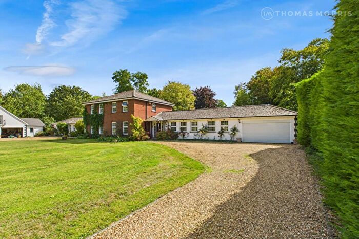 3 Bedroom Semi-Detached House For Sale In Fowlmere Road, Shepreth, Royston, Cambridgeshire, SG8