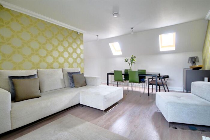 2 Bedroom Apartment To Rent In Douglas Court, Ely, CB7