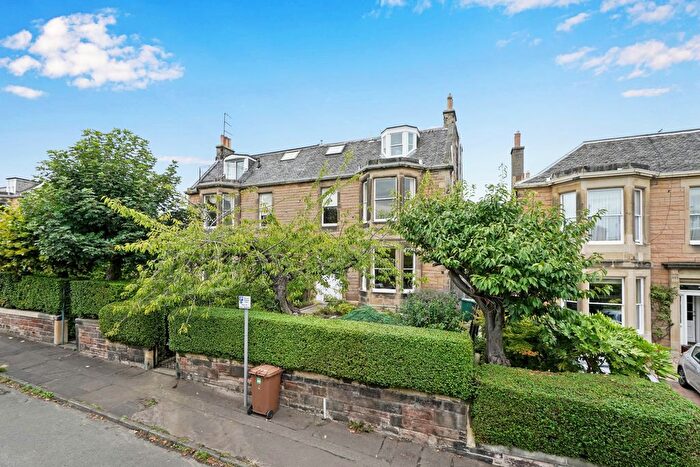 2 Bedroom Flat For Sale In C, Lygon Road, Newington, Edinburgh, EH16