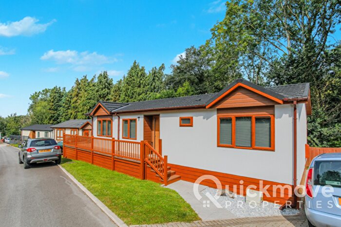 2 Bedroom Park Home For Sale In Ruthin, Wales, LL15