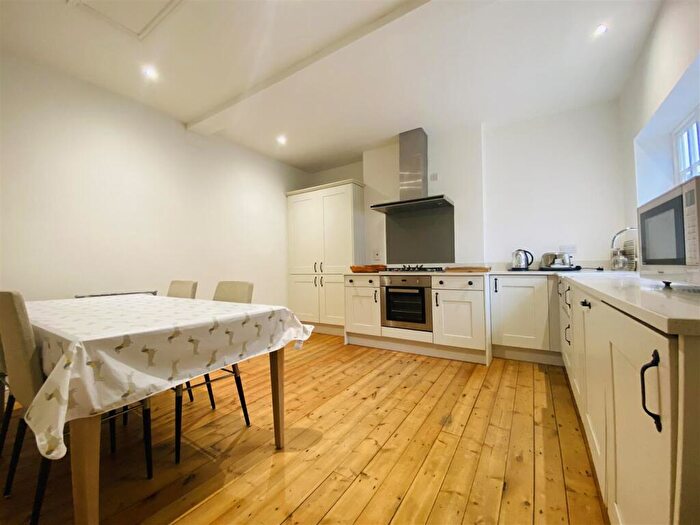 2 Bedroom Apartment To Rent In Anson Court, Horninglow Street, Burton-On-Trent, DE14