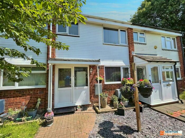 3 Bedroom Terraced House To Rent In Redlake, Tamworth, B77